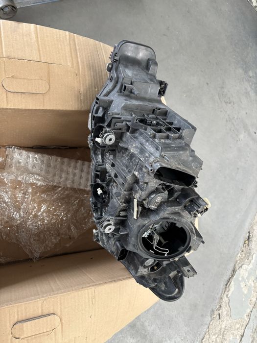 Otica bmw f30 / f31