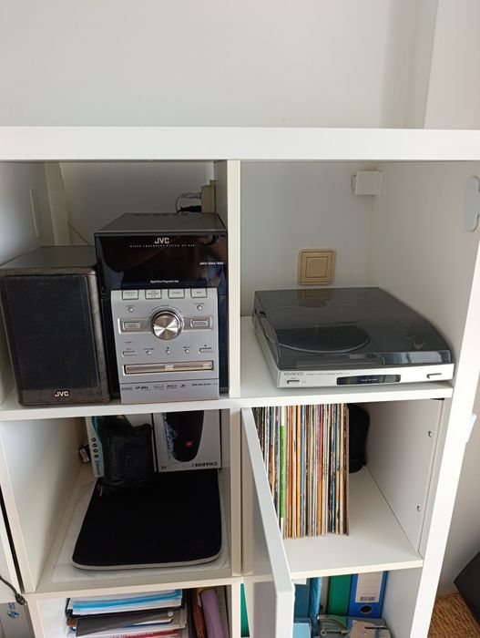 Gira discos Kenwood P-110
