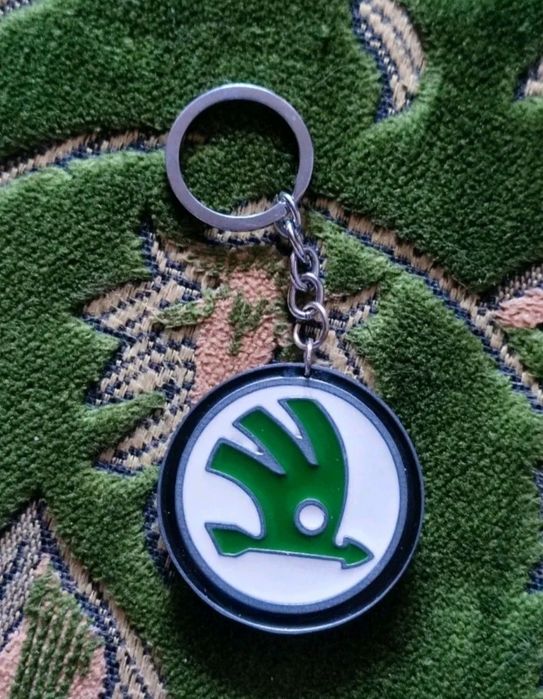 брелок машины Skoda Octavia