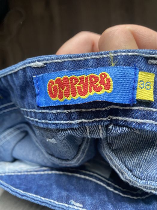Джинси Empyre.