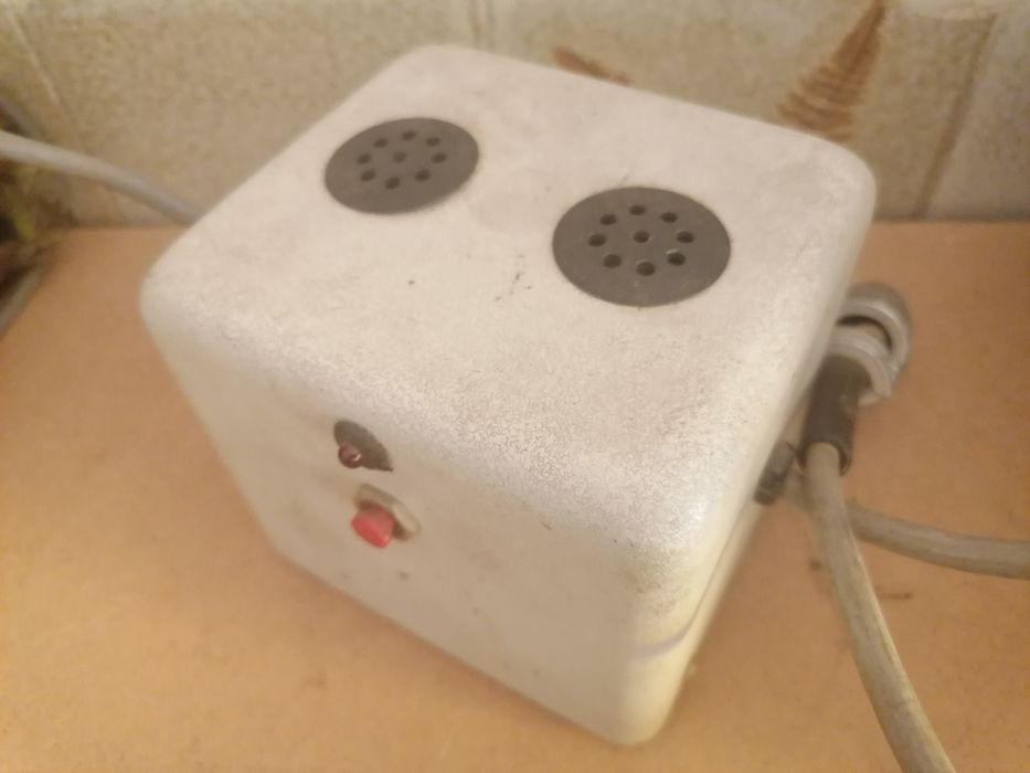 NORMAN 200B Portable Power Pack and Strobe Light64740323128706124