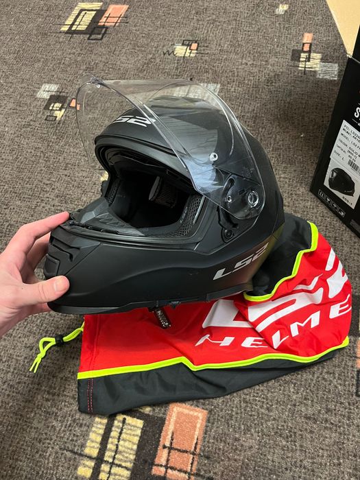 Мотошолом LS2 FF800 Storm 2 Solid Matt Black ECE2206 L