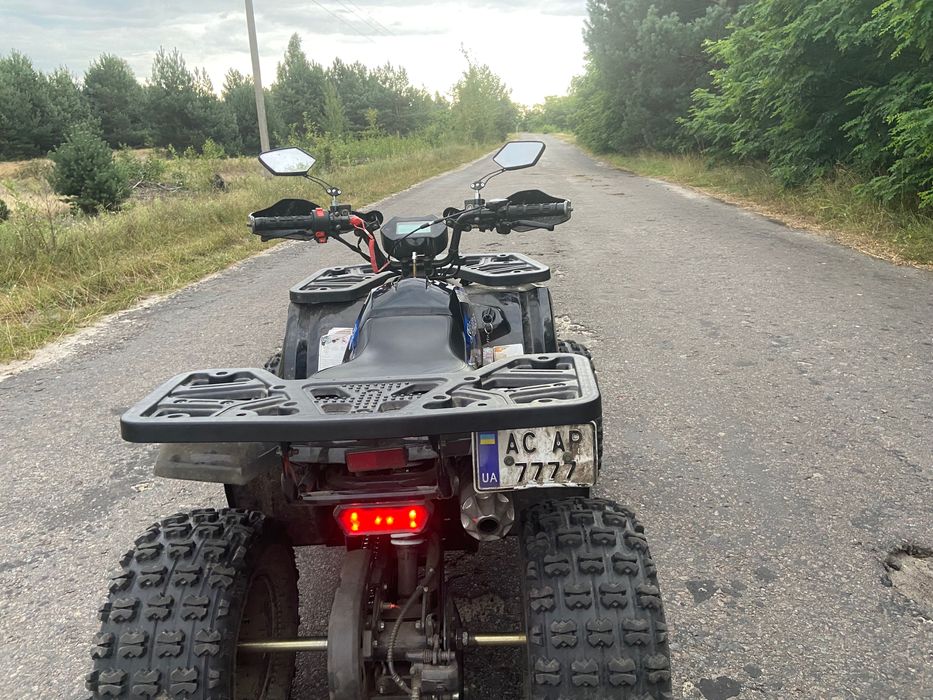 продам квадроцикл