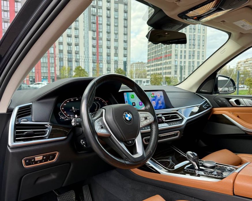 BMW X7 40i x-drive
