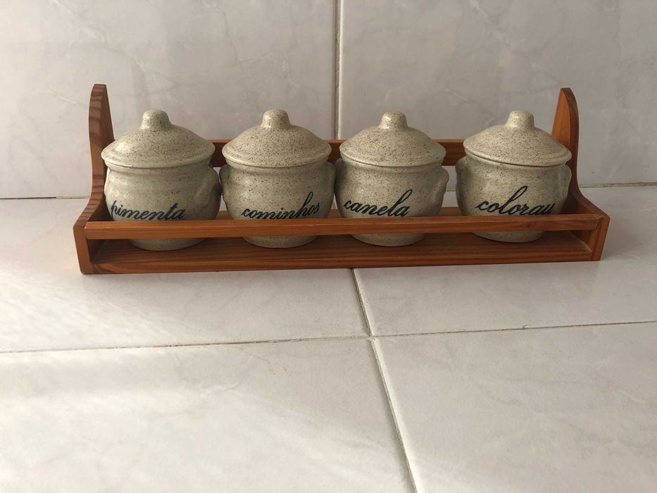 New - Spice Jars447682066451671040