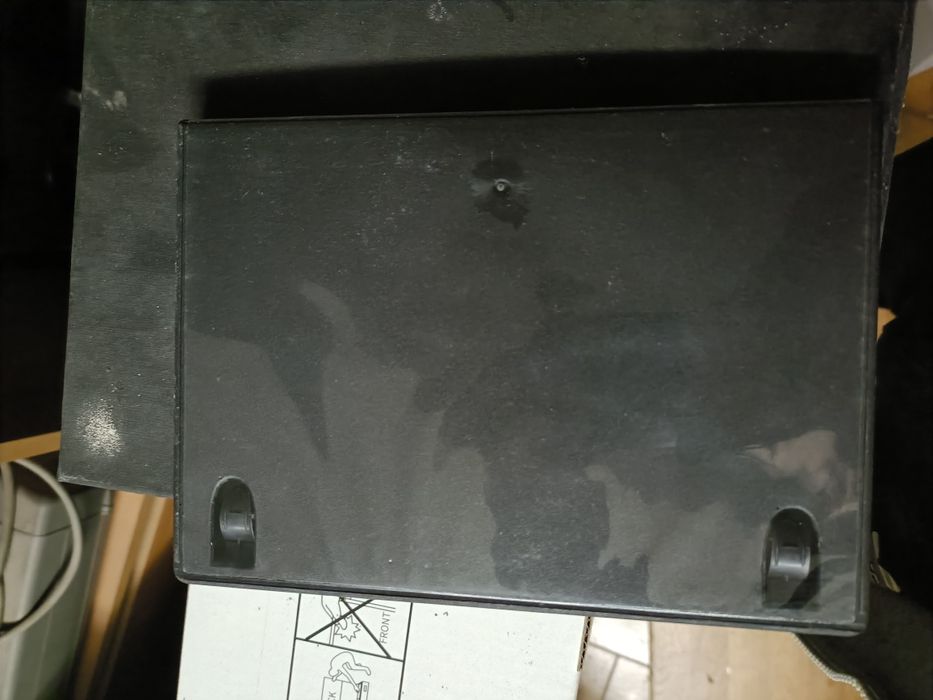 Tenho 75 Cx para dvd ou cd