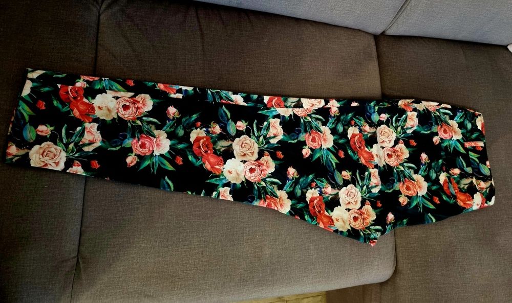 Spodnie damskie Mohito r.40