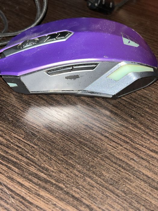 Продаю ігрову мишку