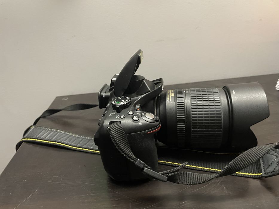 Nikon 5200 com poucos shots
