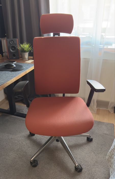 Krzesło biurowe obrotowe