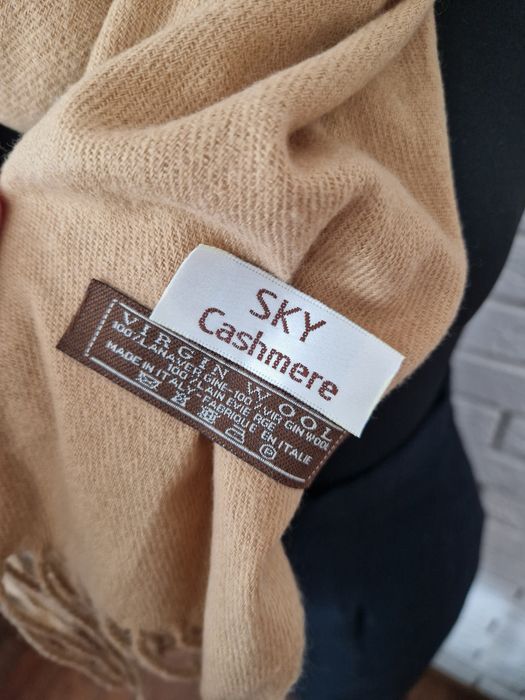 Karmelowy szalik z wełny dziewiczej 100% Pure Virgin Wool