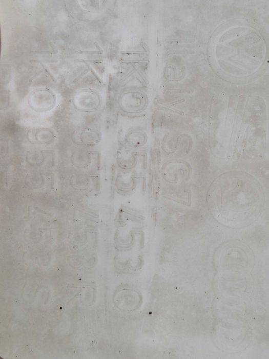 vw golf V VI AUDI A3 8P altea zbiornik zbiorniczek spryskiwaczy pompka