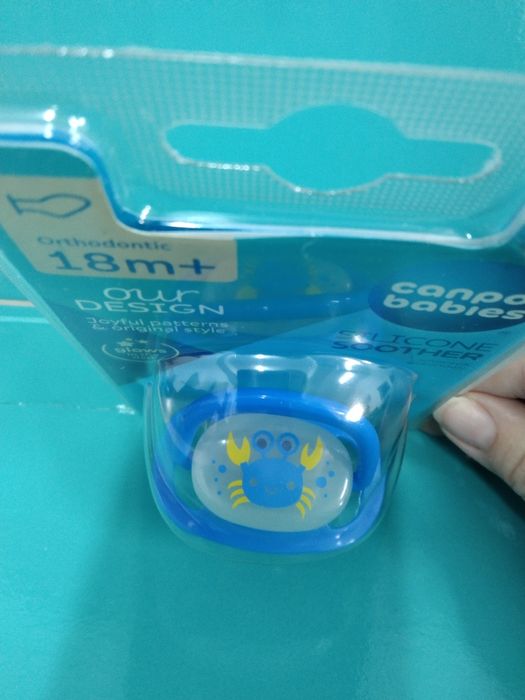 Smoczek Canpol 18m+ świecący w nocy nocny silikonowy anatomiczny gryza