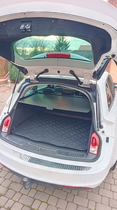 Opel Insignia 2.0 CDTI Sports Tourer, 163 к.с., 120 kW.