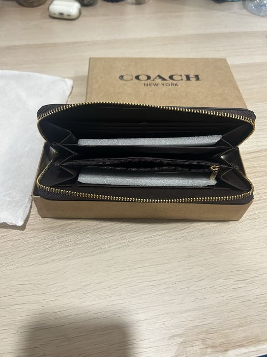 Carteira Coach mulher