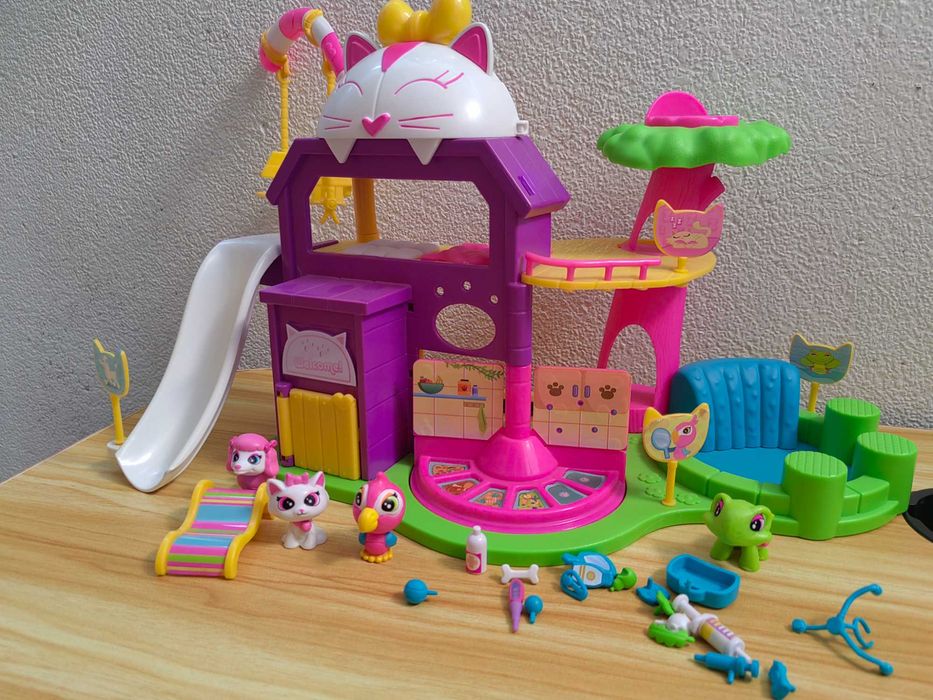 Pinypon Escolinha de Mascotes Famosa com 5 Figuras