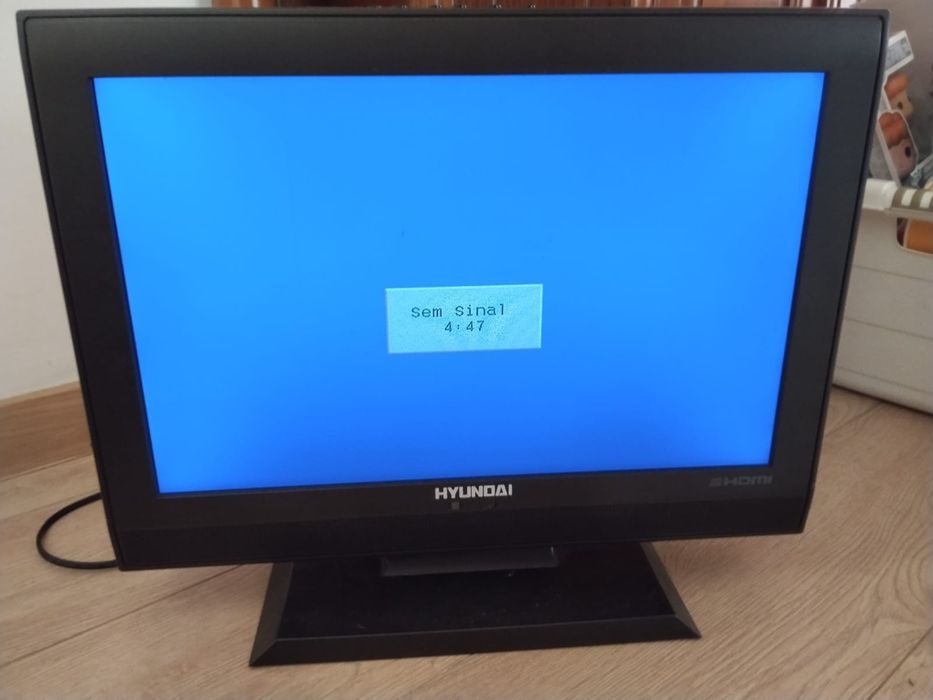 Monitor/TV Hyundai