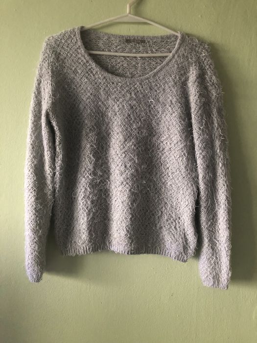 Jasno szary ciepły sweterek miś rozmair M Orsay