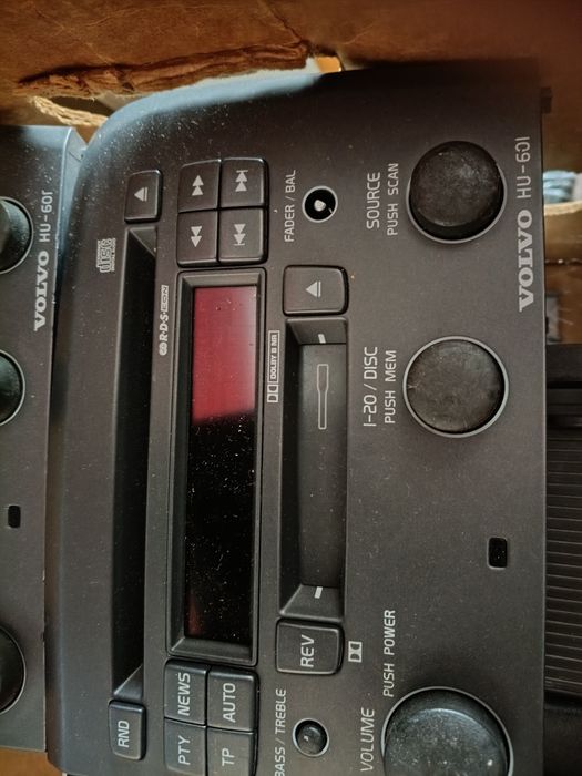 Radio samochodowe volvo