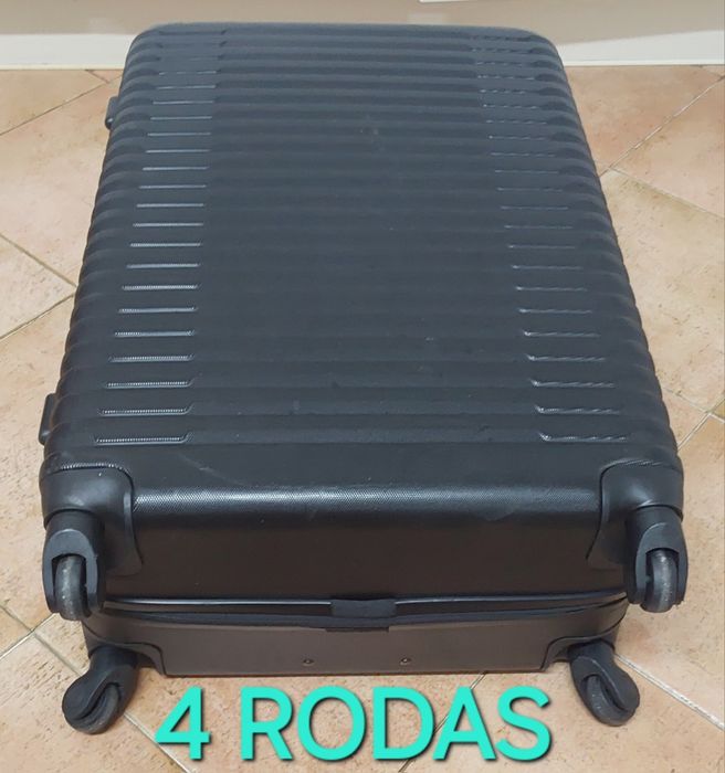 MALA DE VIAGEM DE PORÃO 23KG COM 4 RODAS. Casa, Mudanças, Quarto, Arrumação, Sala.
