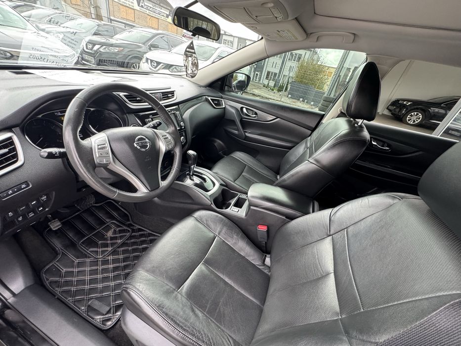 Продам Nissan Rogue SL