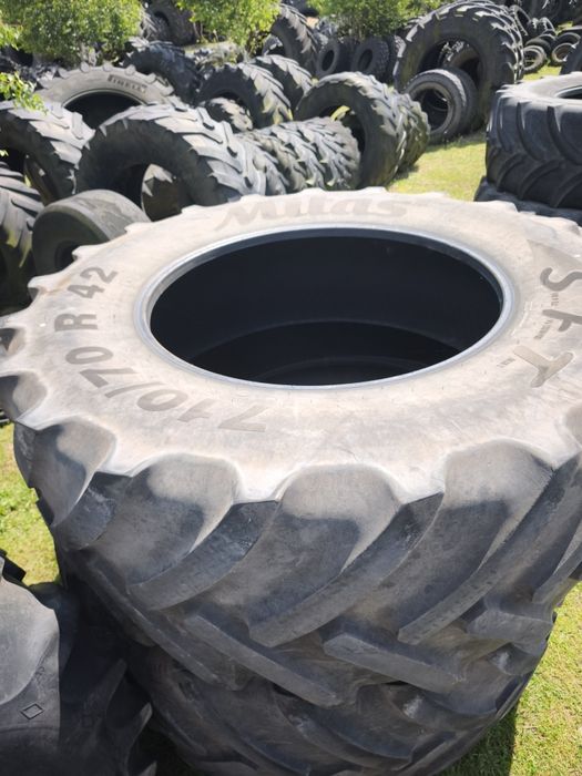 Komplet czterech opon 710/70R42 600/70R28 SFT MITAS CONTINENTAL zdrowe