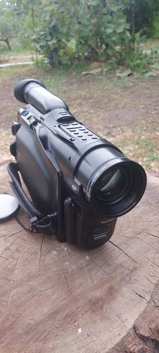Видеокамера панасоник