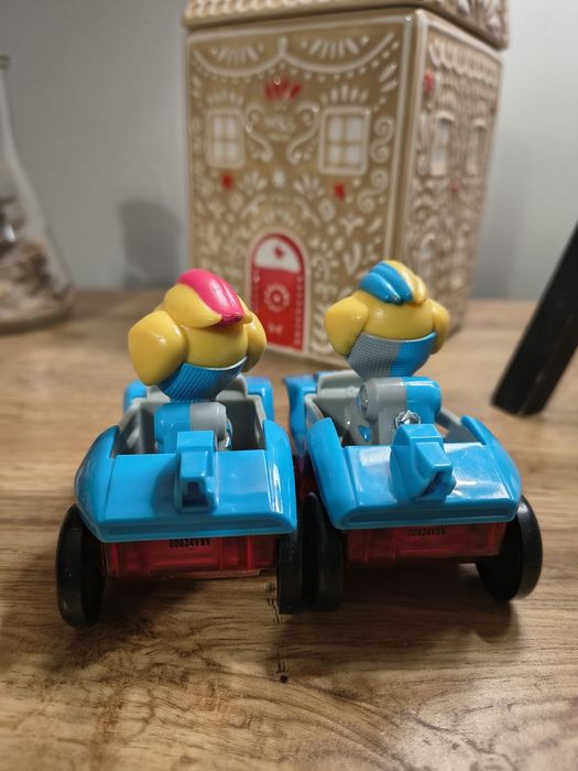 Bliźniaki psi patrol paw patrol kosmopieski Ella tuck