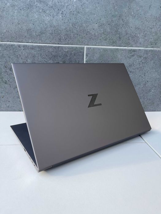 HP ZBook Studio G8/i9-11950H/16Gb/256Gb/15.6" IPS/T1200 (4Gb)/Гарантія