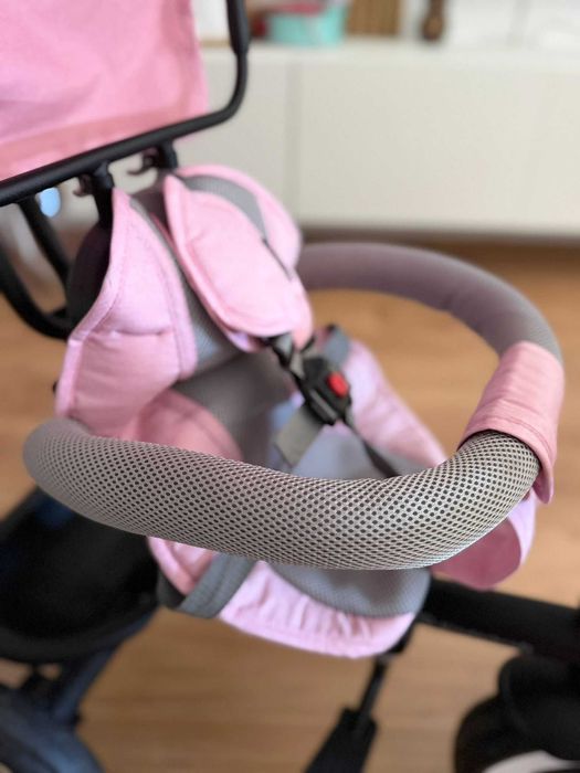 Triciclo Kinderkraft Rosa