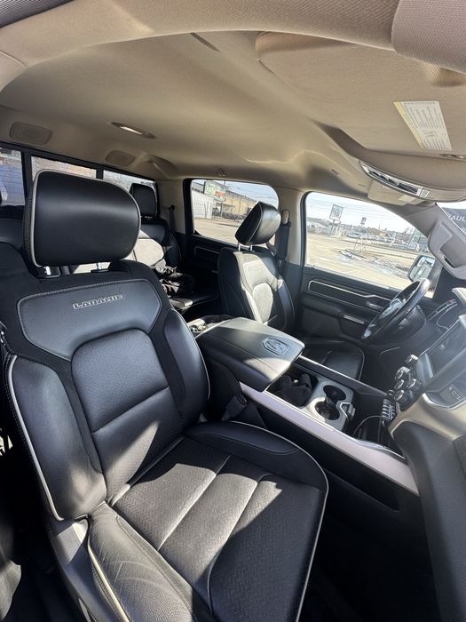 Dodge ram 1500 2020 рік