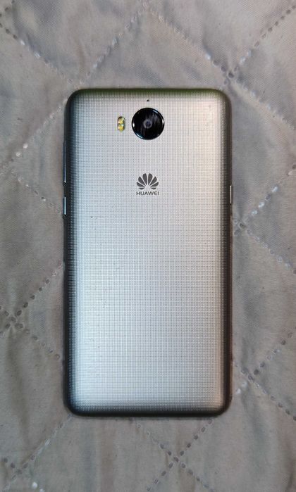 Huawei Y6 2017 MYA-L41 (Android Marshmallow)