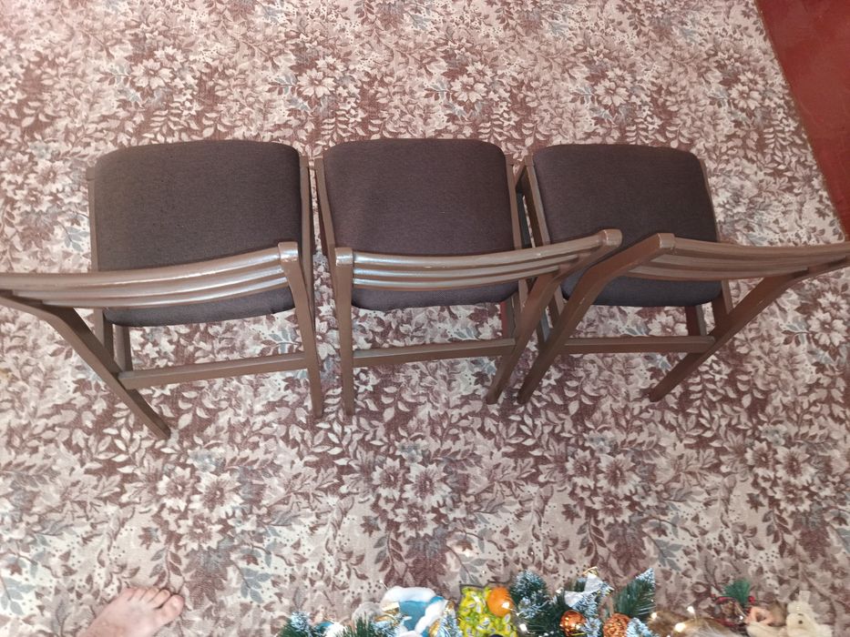 Стулья в гостиную 3 штуки