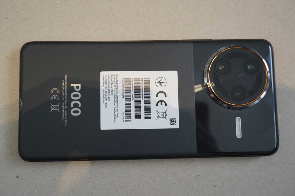 Poco F7 Ultra wariant czarny z 12 GB RAM 256 GB