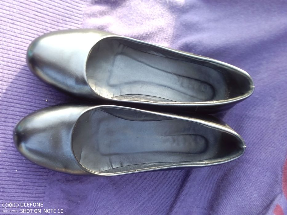 Туфлі 40 розмір шкіряні