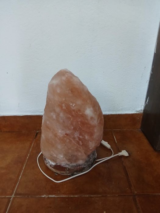 Lâmpada/Pedra de Sal dos Himalaias Grande