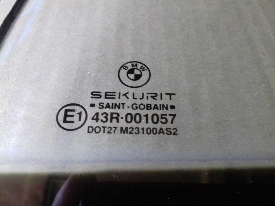 Oryginalne szyby BMW e36 sedan szyba drzwi przód tył trójkąt lewy prawy OE