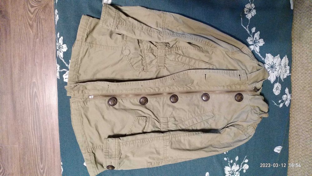 Куртка вітровка для дівчинки 6-7 років. 120 см.