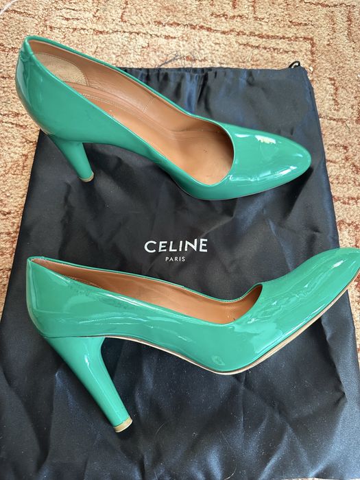 Оригінальні туфлі Celine зелені