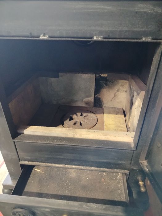 Kominek piecyk z szamotem