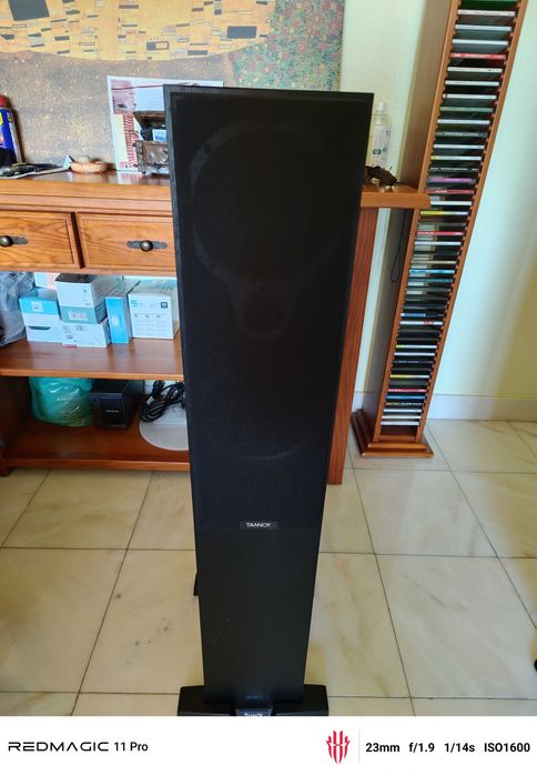 Colunas Tannoy eclipse 3