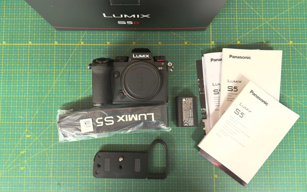 Panasonic Lumix S5 body