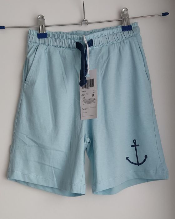 Nowe koszulki i spodenki chłopięce, 128