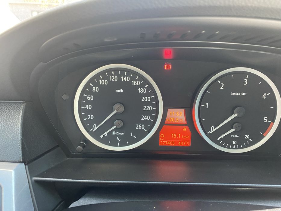 BMW 5 Series 2009 E61 (FL) • 525d Automatic (197 к.c)