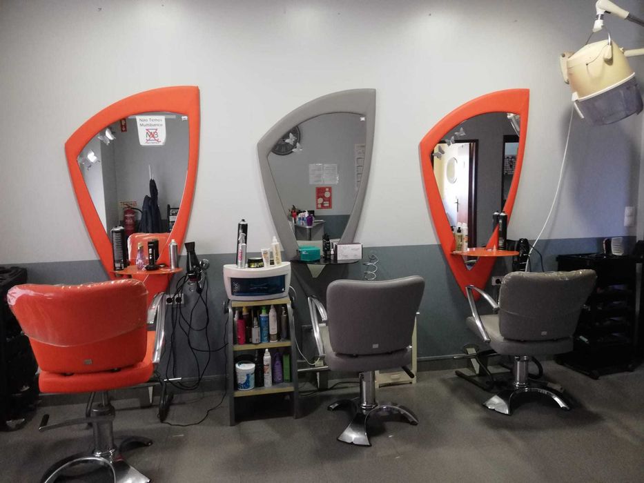 Vendo recheio de salão