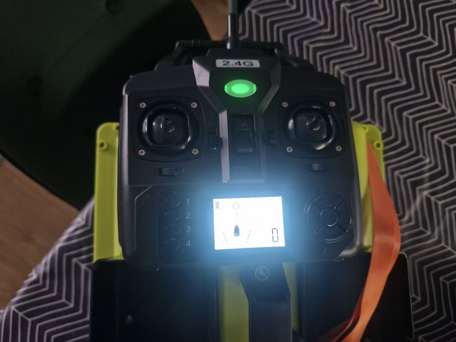 Łódka zanętowa, 2 sztuki