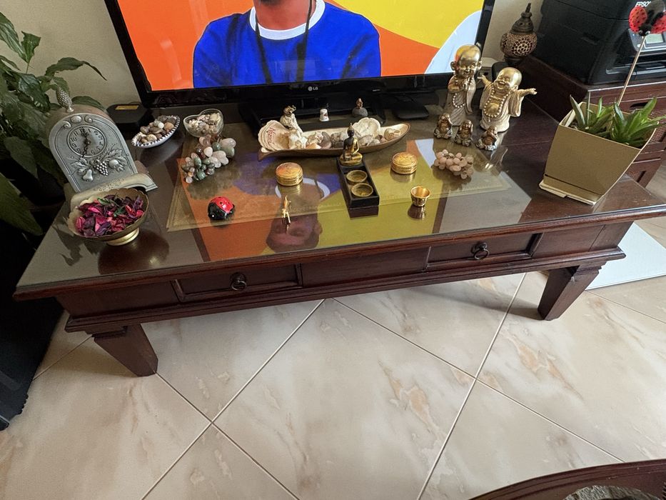 Vendo movel TV madeira maciça