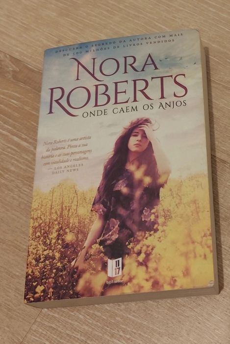 Livro Nora Roberts
