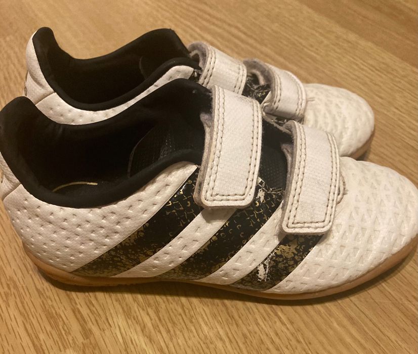 Halówki Adidas r.28, buty sportowe