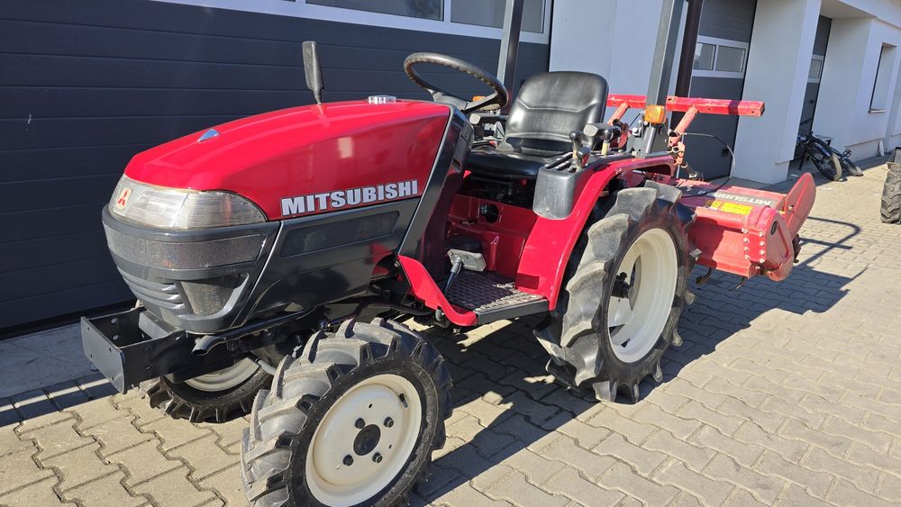 mini Traktorek Mitsubishi z glebogryzarką 4x4 nie Kubota
